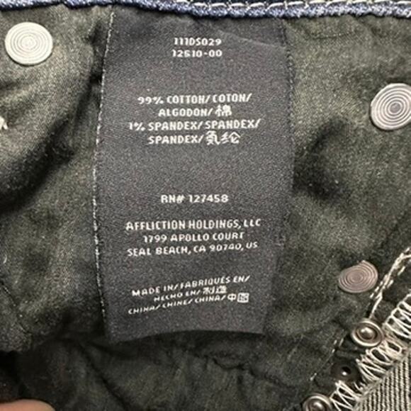 Affliction Vikki Size 26 Cutoff Shorts Rhinestones Embellished Pockets Cowgirl - Picture 9 of 10